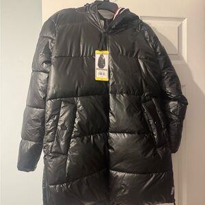 Hunter Women's Black Puffer Coat